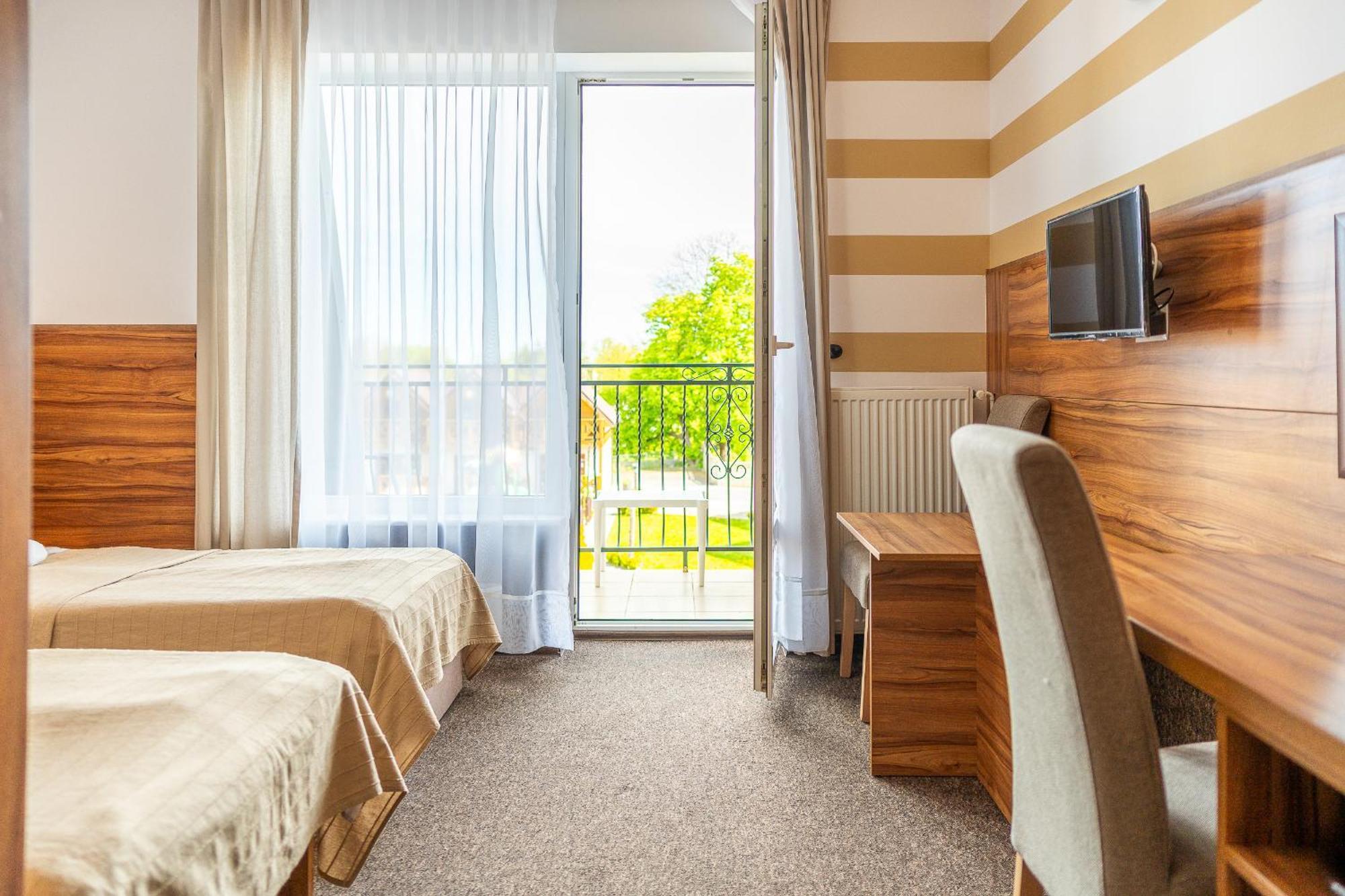 Max Apartamenty - Pokoje - Domki - Restauracja - Basen Mielno  Bagian luar foto