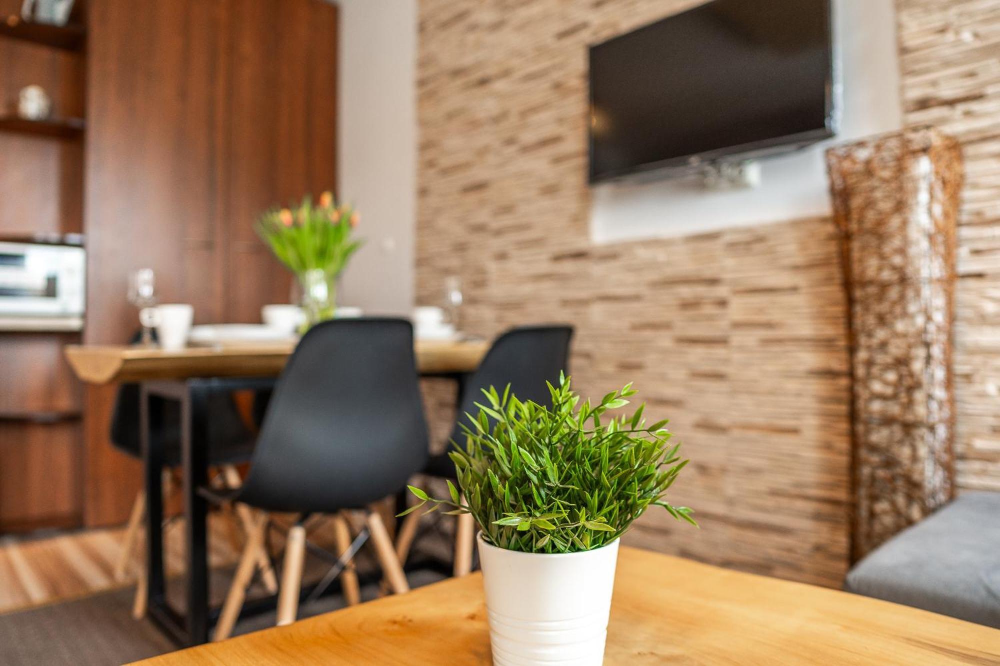 Max Apartamenty - Pokoje - Domki - Restauracja - Basen Mielno  Bagian luar foto