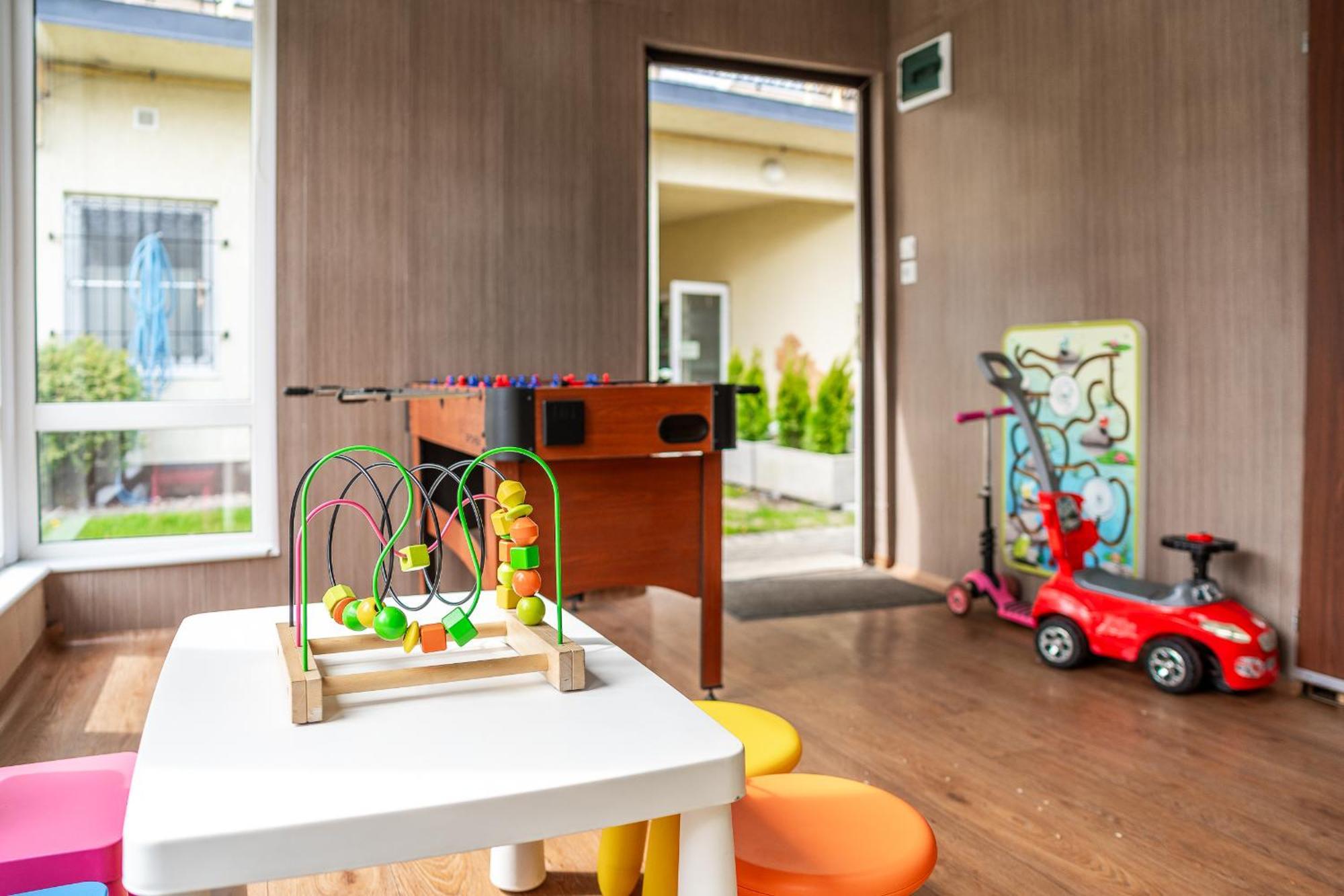 Max Apartamenty - Pokoje - Domki - Restauracja - Basen Mielno  Bagian luar foto