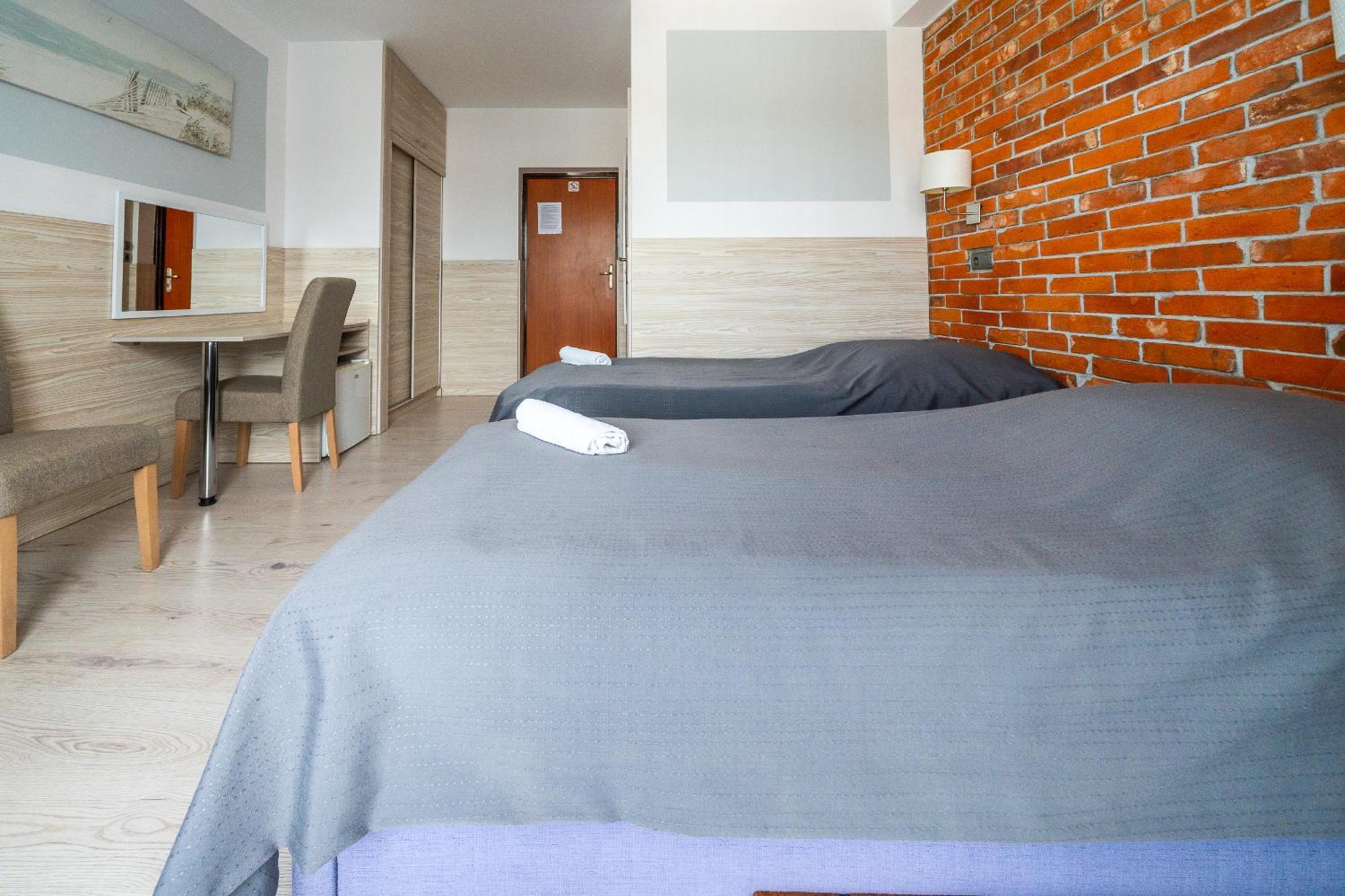 Max Apartamenty - Pokoje - Domki - Restauracja - Basen Mielno  Bagian luar foto