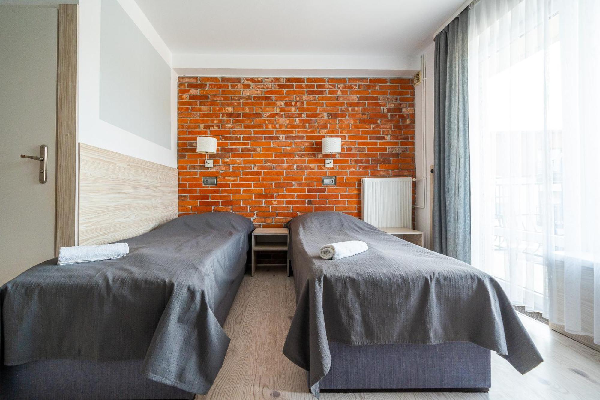 Max Apartamenty - Pokoje - Domki - Restauracja - Basen Mielno  Bagian luar foto