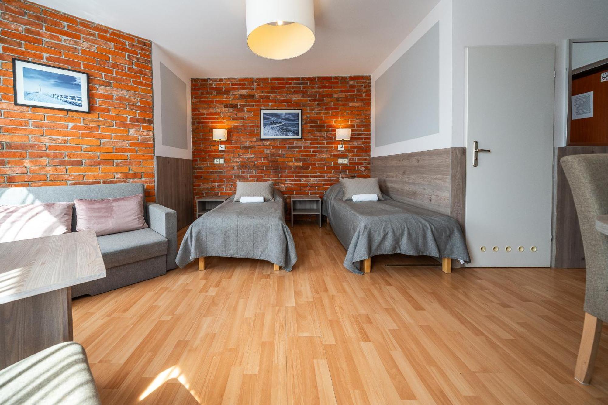 Max Apartamenty - Pokoje - Domki - Restauracja - Basen Mielno  Bagian luar foto