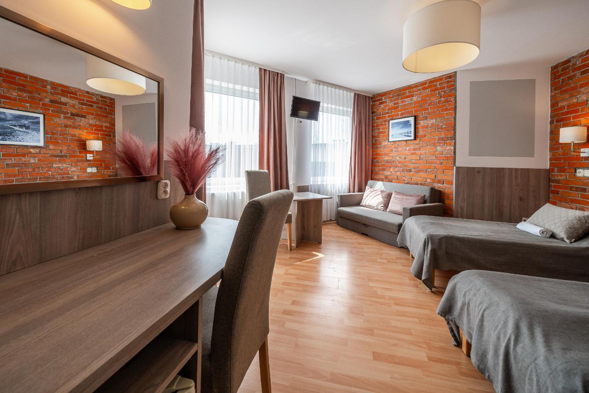Max Apartamenty - Pokoje - Domki - Restauracja - Basen Mielno  Bagian luar foto