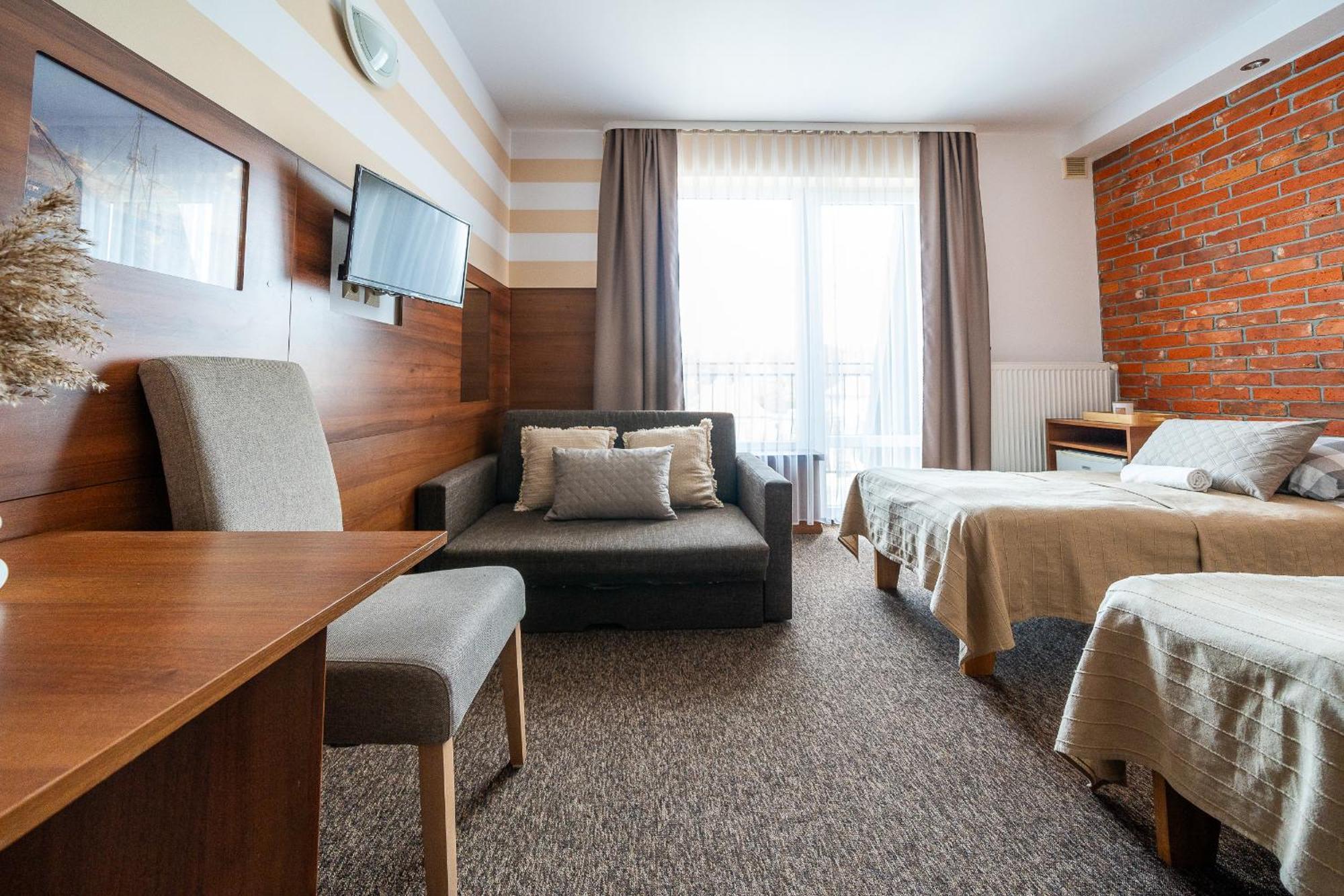 Max Apartamenty - Pokoje - Domki - Restauracja - Basen Mielno  Bagian luar foto