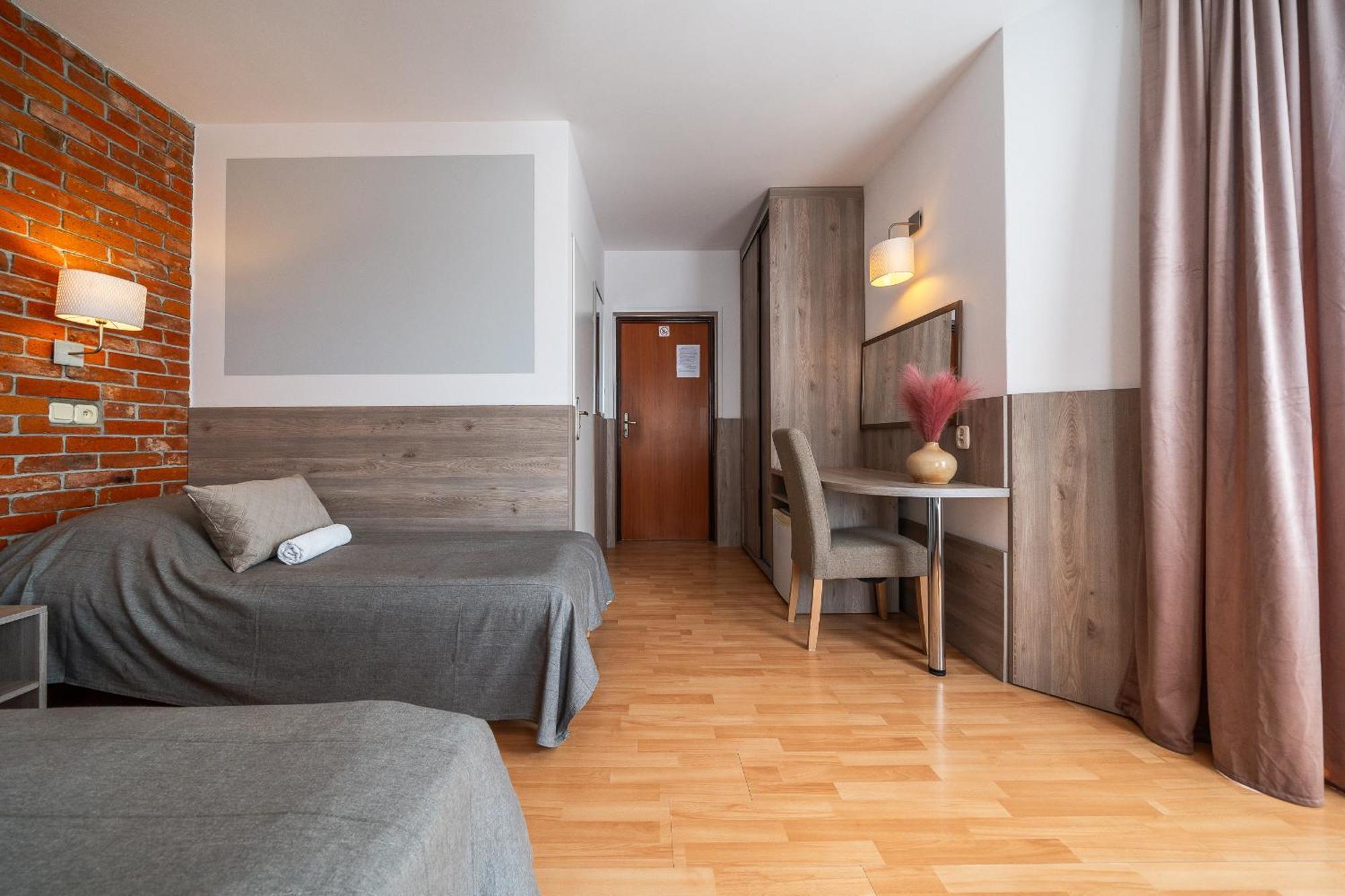 Max Apartamenty - Pokoje - Domki - Restauracja - Basen Mielno  Bagian luar foto